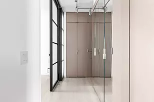 100 W 58th St, New York City, NY 10019 - Photo 7