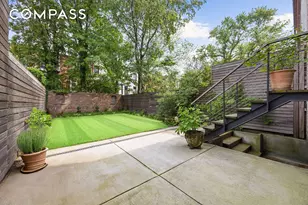 125 Rutland Rd, New York City, NY 11225 - Photo 17