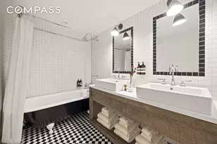 125 Rutland Rd, New York City, NY 11225 - Photo 13