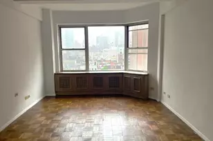 215 E 79th St, New York City, NY 10075 - Photo 7