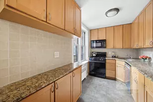 153 Bennett Ave, New York City, NY 10040 - Photo 9