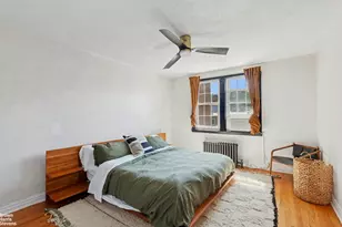 31-28 56th St, New York City, NY 11377 - Photo 9