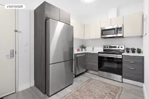 631 E 18th St, New York City, NY 11226 - Photo 5