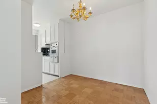 70-25 Yellowstone Blvd, New York City, NY 11375 - Photo 5