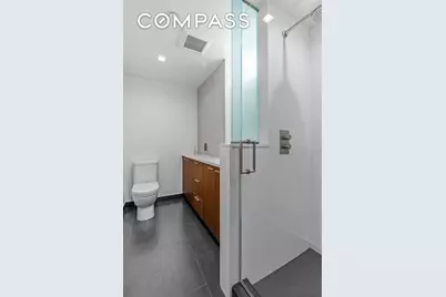 335 W 38th Street #6, New York City, NY 10018 - Photo 17