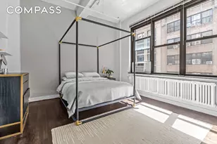 335 W 38th St, New York City, NY 10018 - Photo 15