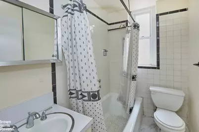 131 E 66th Street #1H, New York City, NY 10065 - Photo 9