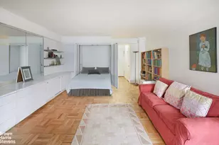 315 E 69th St, New York City, NY 10021 - Photo 5