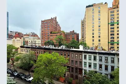 315 E 69th Street #7G, New York City, NY 10021 - Photo 11