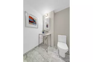 322 W 57th St, New York City, NY 10019 - Photo 15