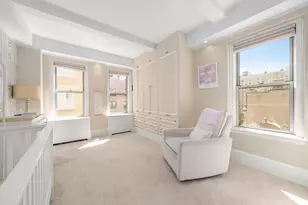 136 E 64th St, New York City, NY 10065 - Photo 5