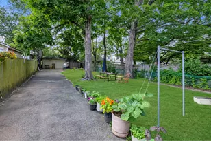 43-60 Auburndale Ln, New York City, NY 11358 - Photo 11