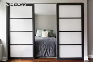 101 W 12th St, New York City, NY 10011 - Photo 7