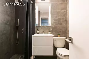 101 W 12th St, New York City, NY 10011 - Photo 5