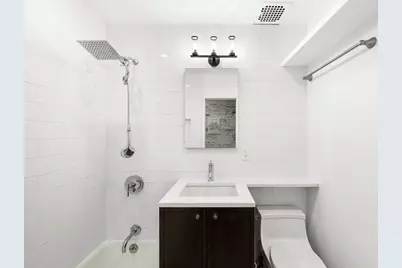 221 W 21st Street #1A, New York City, NY 10011 - Photo 11