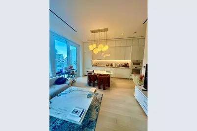200 E 59th Street #8B, New York City, NY 10022 - Photo 3