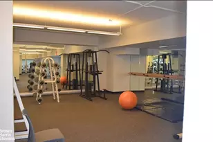 2500 Johnson Ave, New York City, NY 10463 - Photo 19