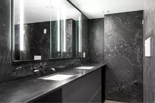 135 W 70th St, New York City, NY 10023 - Photo 9