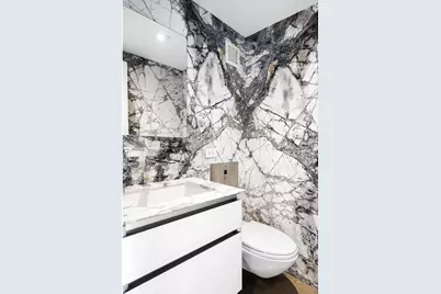 135 W 70th Street #10C, New York City, NY 10023 - Photo 7