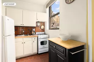 327 W 85th St, New York City, NY 10024 - Photo 3