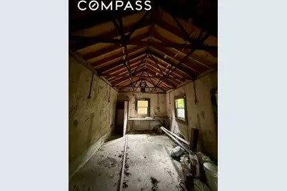 202 Marlborough Road, New York City, NY 11226 - Photo 13