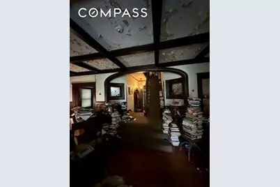 202 Marlborough Road, New York City, NY 11226 - Photo 7