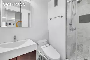 300 E 59th St, New York City, NY 10022 - Photo 5