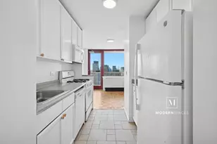 4-74 48th Ave, New York City, NY 11109 - Photo 5