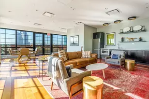 27-21 44th Dr, New York City, NY 11101 - Photo 9
