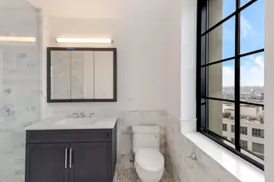 27-21 44th Dr, New York City, NY 11101 - Photo 5