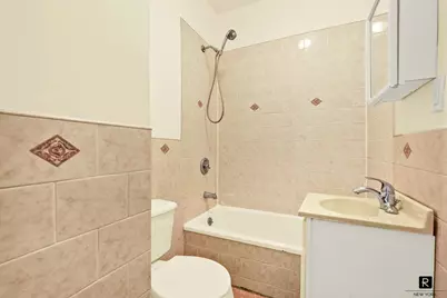 166A Hull Street, New York City, NY 11233 - Photo 23