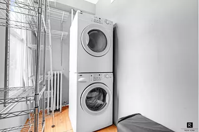 166A Hull Street, New York City, NY 11233 - Photo 9