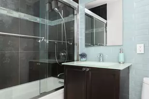 45 W 67th St, New York City, NY 10023 - Photo 9