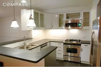 347 W 121st Street, New York City, NY 10027 - Photo 11