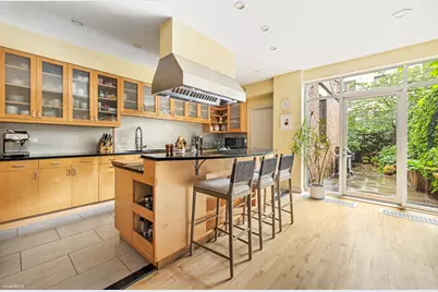 46 W 90th Street, New York City, NY 10024 - Photo 5