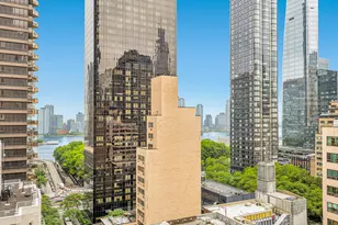 301 E 48th St, New York City, NY 10017 - Photo 9