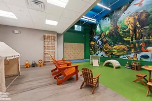 25 Central Prk W, New York City, NY 10023 - Photo 17