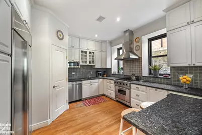 305 W 98th Street #2FS, New York City, NY 10025 - Photo 5