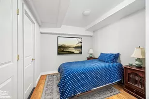 305 W 98th St, New York City, NY 10025 - Photo 11