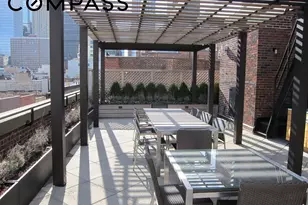432 W 52nd St, New York City, NY 10019 - Photo 3