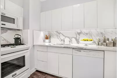 25 Sutton Place S #2L, New York City, NY 10022 - Photo 5