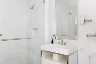 200 Amsterdam Ave, New York, NY 10023 - Photo 15