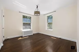 37-33 84th St, New York City, NY 11372 - Photo 9