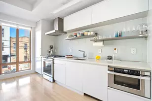 210 Jackson St, New York City, NY 11211 - Photo 3