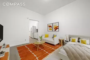 312 W 49th St, New York City, NY 10019 - Photo 5
