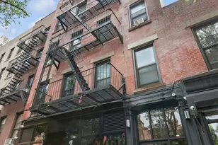 464 W 51st St, New York City, NY 10019 - Photo 1