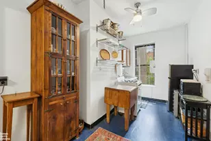 464 W 51st St, New York City, NY 10019 - Photo 3