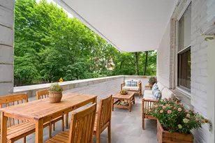 915 E 17th St, New York City, NY 11230 - Photo 1