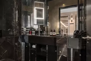 157 W 57th St, New York City, NY 10019 - Photo 7