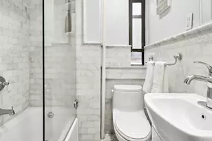 320 W 83rd St, New York City, NY 10024 - Photo 5